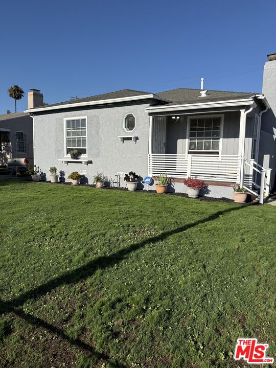 10318 South Manhattan Place photo 5
