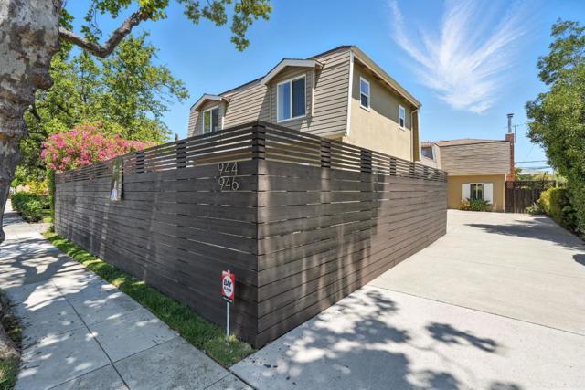 946 Laguna Avenue, Burlingame CA: https://media.crmls.org/mediaz/e56bc336-321e-4cf4-b02a-69c39003180a.jpg