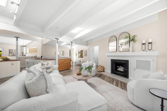 321 Valencia Road, Aptos CA: https://media.crmls.org/mediaz/e56bec4f-5850-49ab-aadb-8e4e3ee601c7.jpg