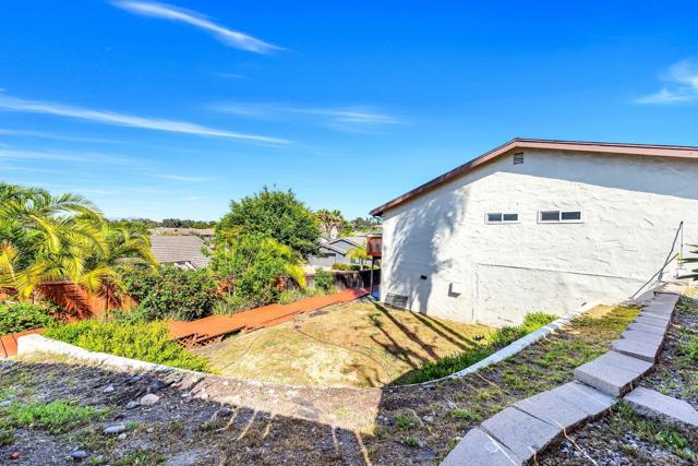 2548 Katherine Court, El Cajon CA: https://media.crmls.org/mediaz/e56c1a98-0d70-49b0-abe2-3abd48ecaa05.jpg