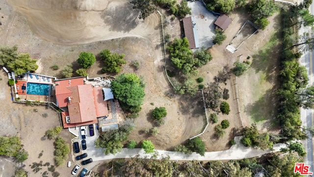 25615 Mulholland Highway, Calabasas, CA 91302