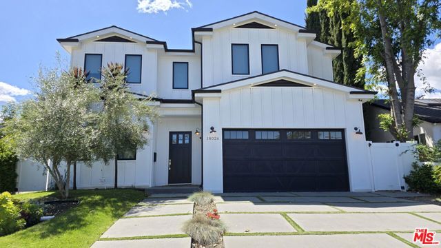 18026 Valley Vista Boulevard, Encino CA: https://media.crmls.org/mediaz/e56d0b4a-15b7-45b3-84d9-026f9b8a086f.jpg