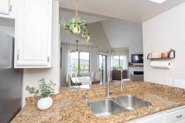 3035 Chipwood Ct, Spring Valley, CA 91978 photo 11