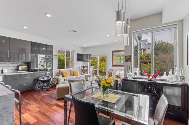 440442 29th Street, San Francisco CA: https://media.crmls.org/mediaz/e56e5a59-65ee-48cc-8c09-80431caf30f9.jpg