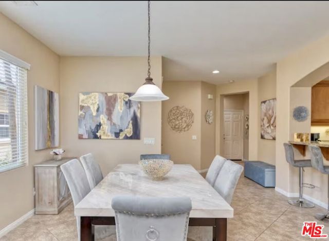 82104 Hopkins Drive, Indio CA: https://media.crmls.org/mediaz/e56e893a-6cfe-4207-8376-3fc79523bea7.jpg