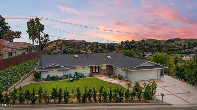 Detail Gallery Image 3 of 61 For 1221 Colina Vt, Ventura,  CA 93003 - 4 Beds | 2/1 Baths