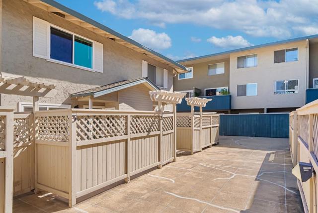 7130 Rainbow Drive, San Jose CA: https://media.crmls.org/mediaz/e56f2456-f99b-41b4-bcb4-065dac6eeb04.jpg