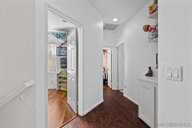 6373 Avenida De Las Vistas, San Diego CA: https://media.crmls.org/mediaz/e56f8fd1-b736-4bc6-8064-f7dd0ecec31c.jpg