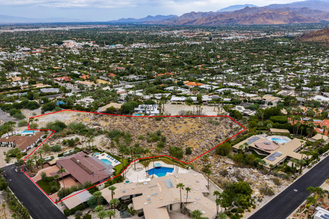 855 W Coronado Avenue, Palm Springs, CA 92262