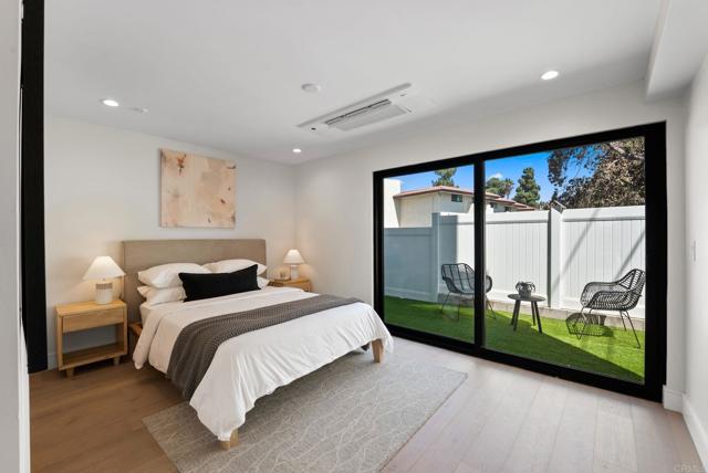 Detail Gallery Image 20 of 27 For 4210 Tonopah Ave, San Diego,  CA 92110 - 3 Beds | 3/1 Baths