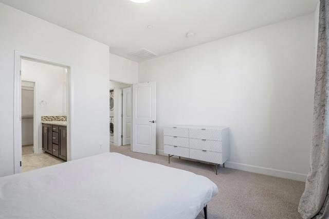 5724 Pandorea Terrace, Newark CA: https://media.crmls.org/mediaz/e5714bd0-b111-4d5f-96dd-b4b14c5bb7ea.jpg