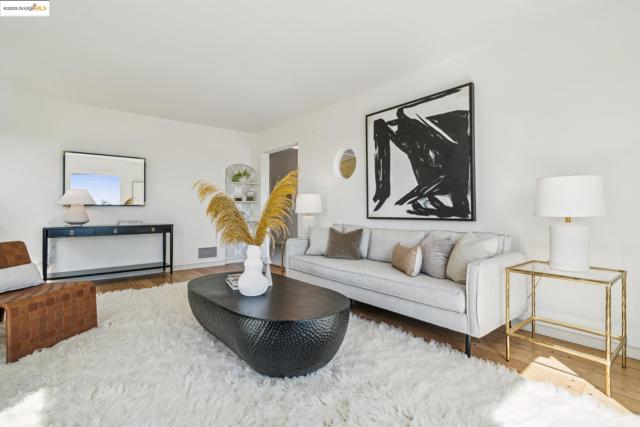 Image 15 of 58 For 2700 Alida St