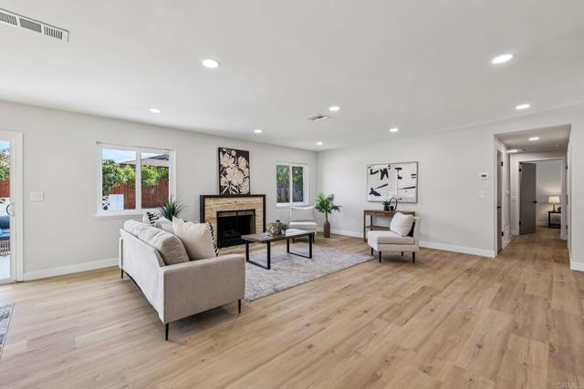 Detail Gallery Image 9 of 72 For 16799 Acena Dr, San Diego,  CA 92128 - 3 Beds | 2 Baths