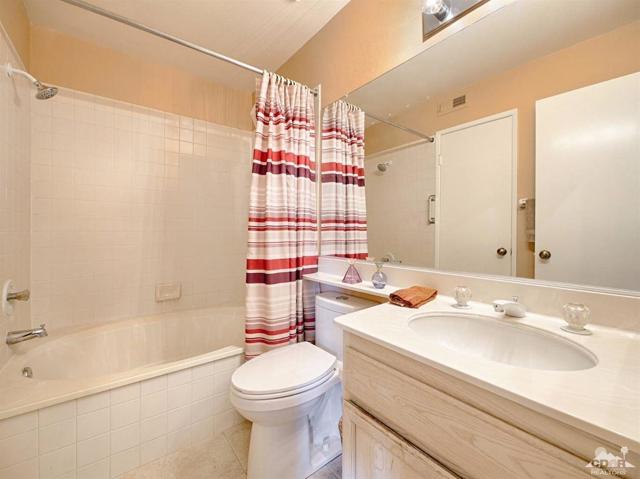 78127 Crimson Court, La Quinta CA: https://media.crmls.org/mediaz/e5768cd0-b6af-4a9f-b29a-763be3243000.jpg