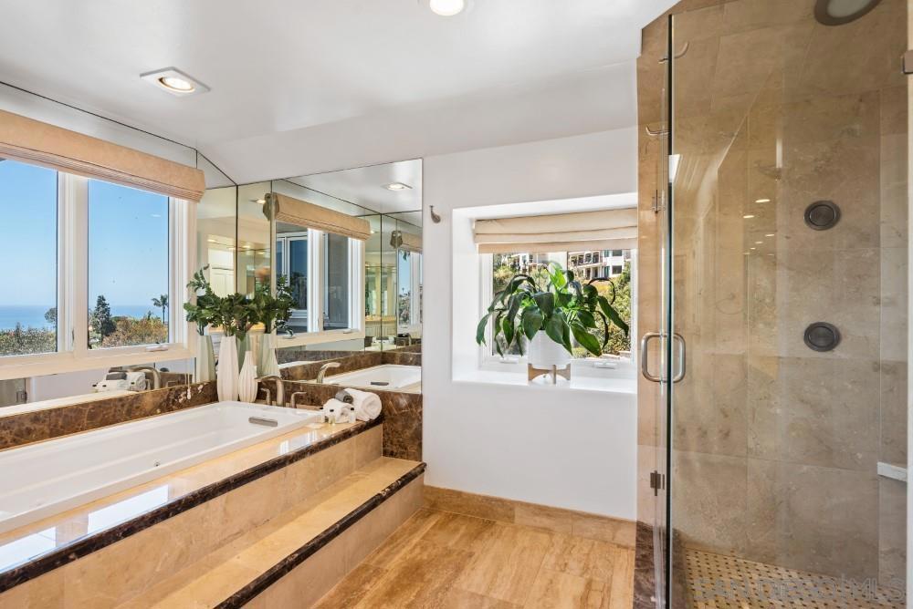 MLS #250041156SD image #36