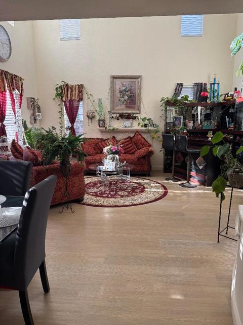 41 Palomino Way, Patterson CA: https://media.crmls.org/mediaz/e577f695-027a-458e-a7d9-15a8ea9c6df6.jpg