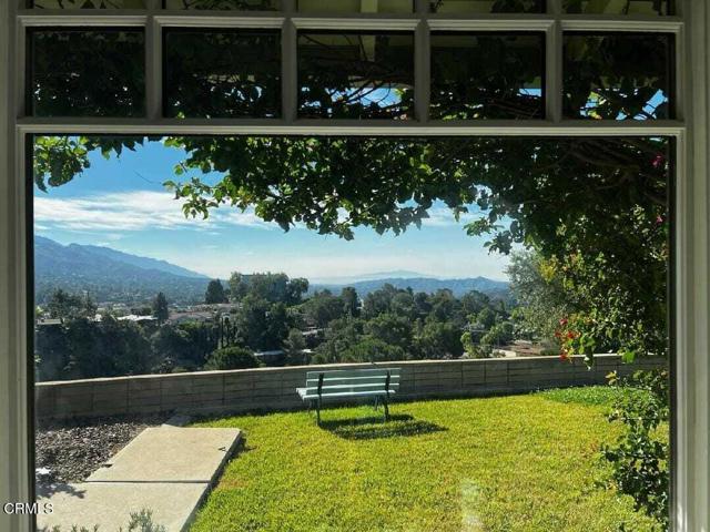 9670 Crystal View Dr., Tujunga CA: https://media.crmls.org/mediaz/e57849ce-efbc-4b76-810f-b08af1f995c8.jpg