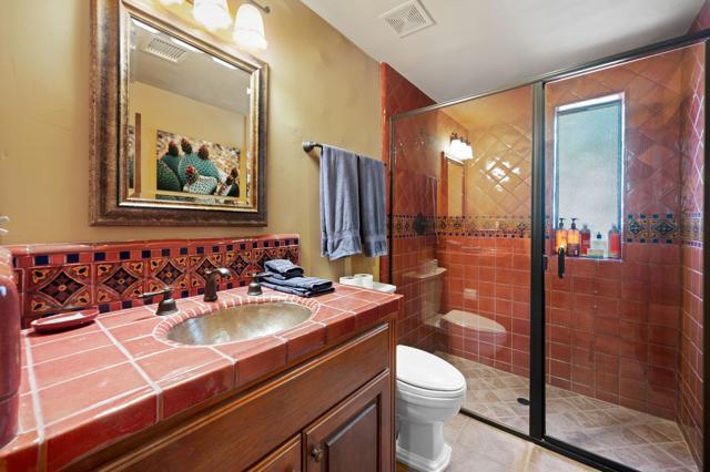 72275 Upper W Way, Palm Desert CA: https://media.crmls.org/mediaz/e5797953-4a18-4b11-807b-379f24d9dbd3.jpg