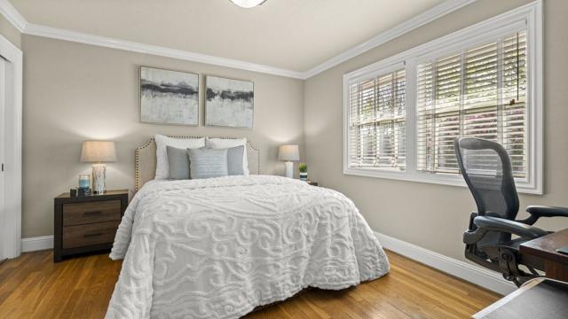 878 El Rio Drive, San Jose CA: https://media.crmls.org/mediaz/e5798df7-814a-43b4-a36e-9f2b869811ee.jpg