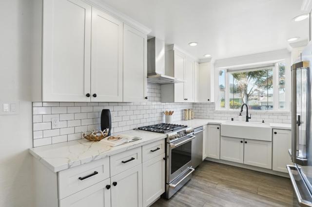 114 Rosewood Way, South San Francisco CA: https://media.crmls.org/mediaz/e57992fd-dd4f-4454-accd-6fc381960b6f.jpg
