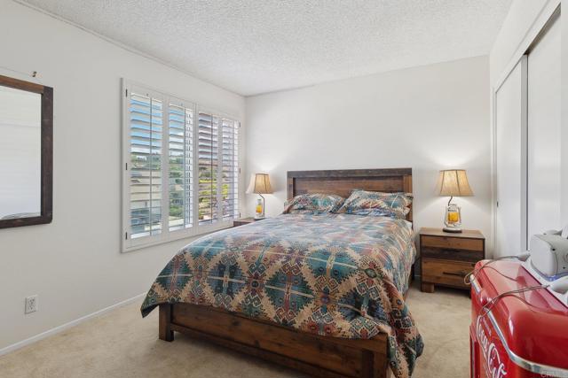 946 Carriage Drive, San Marcos CA: https://media.crmls.org/mediaz/e57a42af-b73e-4bfd-adb8-d63df5d37764.jpg