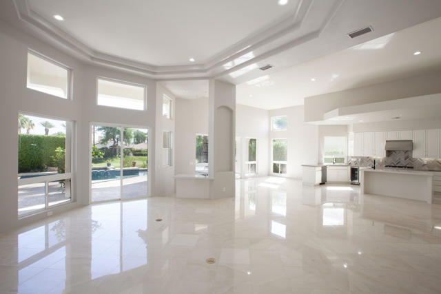 79015 Via San Clara, La Quinta CA: https://media.crmls.org/mediaz/e57c6adb-9269-48e6-8414-317cba34db8b.jpg