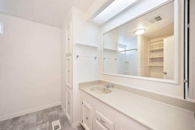 12339 Pepperwood, Auburn CA: https://media.crmls.org/mediaz/e57e60e1-3e0a-4a95-adff-01fa3416aad2.jpg