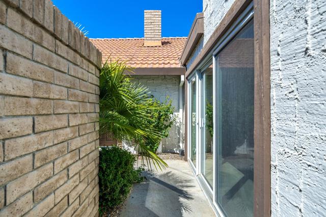 2488 Miramonte Circle W #C, Palm Springs, CA 92264