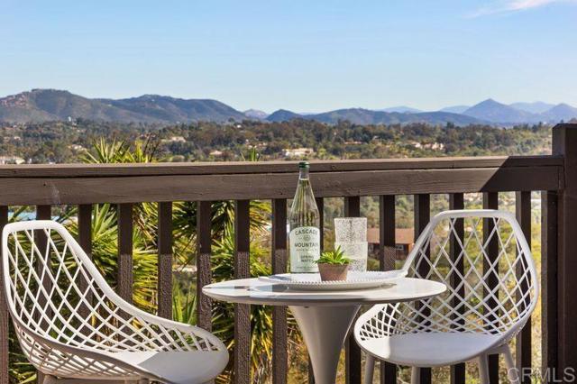 Detail Gallery Image 14 of 35 For 2118 Valleydale Lane, Encinitas,  CA 92024 - 2 Beds | 2 Baths