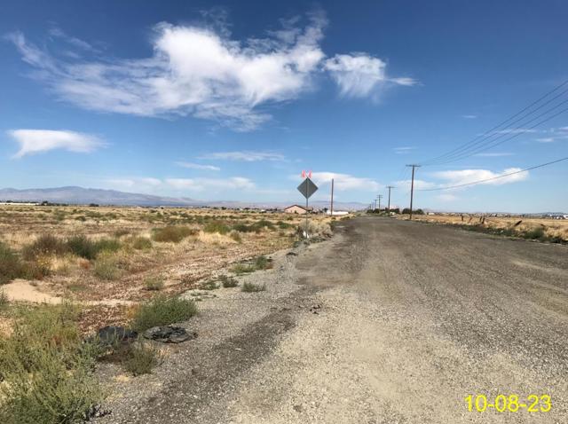 0 W 45th/Corner J Ave, Lancaster CA: https://media.crmls.org/mediaz/e580c2cc-8375-40b1-9463-e9778d8afb02.jpg