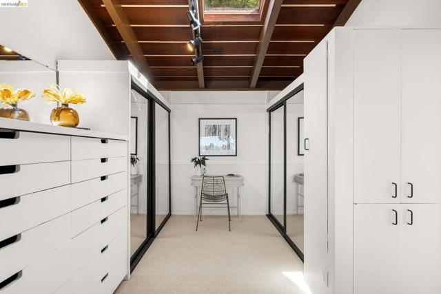 Image 28 of 52 For 85 El Camino Real