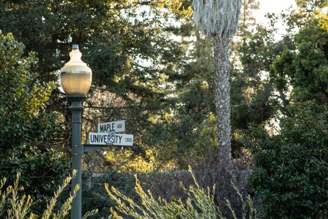1307 University Avenue, Palo Alto CA: https://media.crmls.org/mediaz/e5816471-21d3-459c-9c1d-0e488aedf6a1.jpg