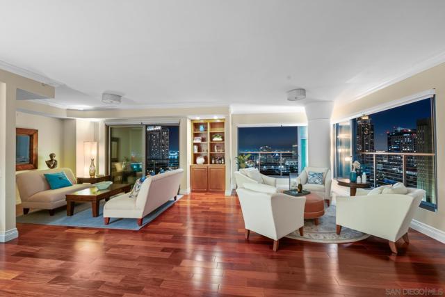 645 Front St, San Diego CA: https://media.crmls.org/mediaz/e581c37b-5a85-4fc4-b2da-c0efd500a5d2.jpg