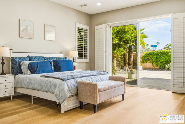 Image 15 of 39 For 2 Brentwood Way