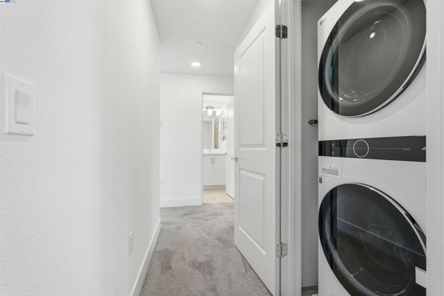 498 Trace Lane, Hayward CA: https://media.crmls.org/mediaz/e5835350-2808-43ca-be16-4b5a172b8201.jpg