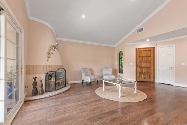17788 Caminito Balata, San Diego CA: https://media.crmls.org/mediaz/e5851059-815e-4fc9-a457-e7545c35b22d.jpg