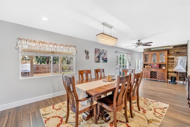 12845 Golden Way, Poway CA: https://media.crmls.org/mediaz/e5858a52-6766-430b-a124-3a79ac54dc68.jpg