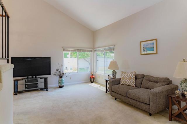 11686 Cacao Court, San Diego CA: https://media.crmls.org/mediaz/e5867379-2be0-477f-ab44-4f14fbd01967.jpg