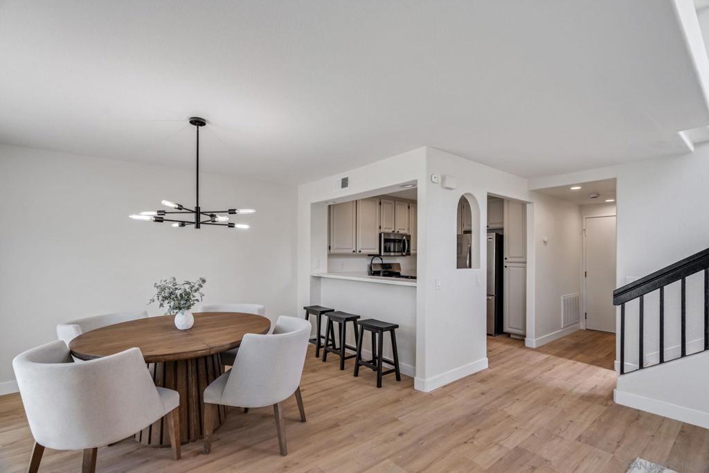 12875 Carriage Heights Way - photo 10