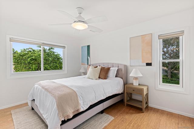 5719 Caminito Norte, La Jolla CA: https://media.crmls.org/mediaz/e588de11-8c2e-42e0-8c55-adac763f9220.jpg
