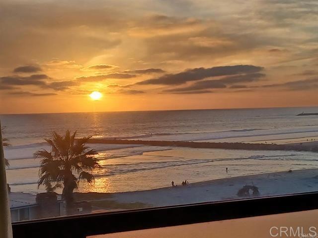 999 N Pacific Street #G326