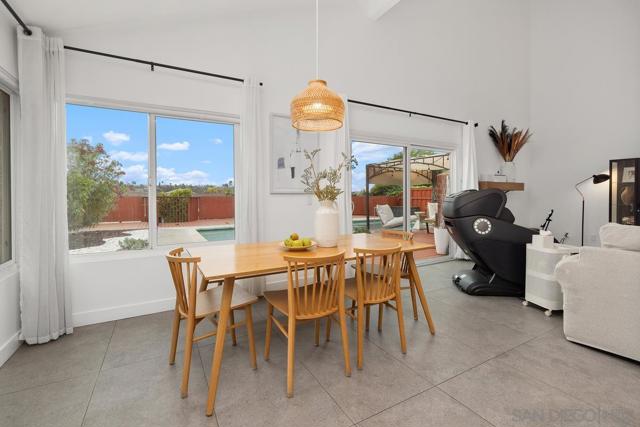 7614 Volclay Dr, San Diego CA: https://media.crmls.org/mediaz/e5898b58-6d86-4f58-9db6-d42af3e32c30.jpg