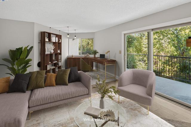 400 Davis St, San Leandro CA: https://media.crmls.org/mediaz/e589eaa9-2ef2-47ad-aa88-1c11cbeeb3ab.jpg