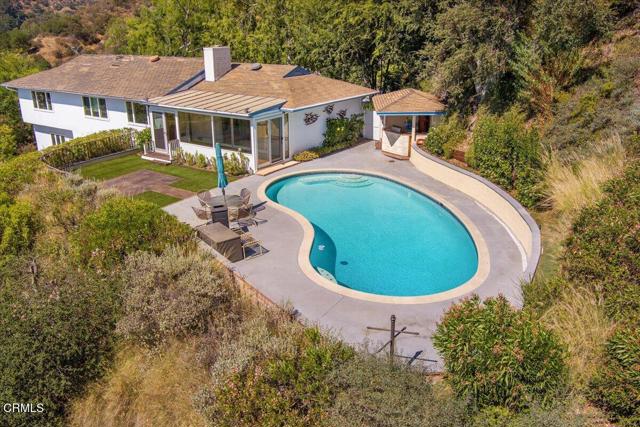 1372 Inverness Drive, Pasadena CA: https://media.crmls.org/mediaz/e58a535d-e7b8-4336-a16a-b991ecd8477b.jpg