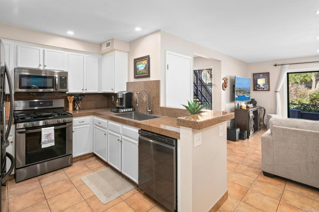 12237 Carmel Vista Road - photo 3