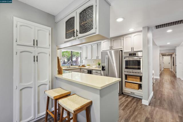 5104 Alhambra Valley Rd, Martinez CA: https://media.crmls.org/mediaz/e58b41cf-a653-41c3-aae1-6d1aaf879039.jpg