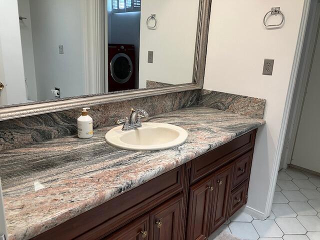 76795 Lark Drive, Indian Wells CA: https://media.crmls.org/mediaz/e58b8ea5-9470-405a-b835-9e53e15a81f3.jpg