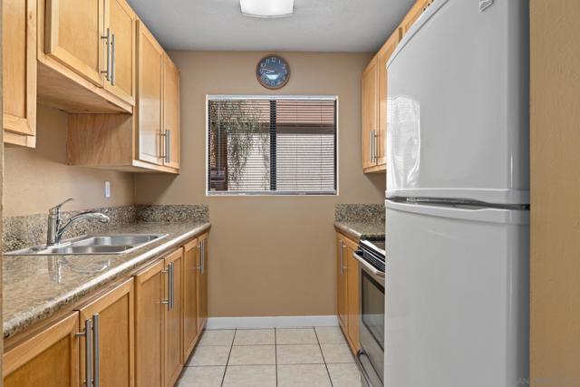 2920 Briarwood Rd, Bonita CA: https://media.crmls.org/mediaz/e58b90e7-7989-43b4-b25b-5276b691fa2d.jpg