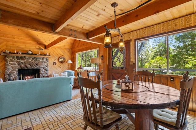 29380 Lassen Drive, Cold Springs CA: https://media.crmls.org/mediaz/e58c6473-379c-4a95-95c8-f84594cd8c78.jpg