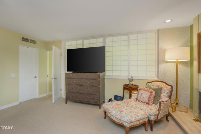 Detail Gallery Image 26 of 44 For 108 S Grand Ave, Pasadena,  CA 91105 - 3 Beds | 2/1 Baths